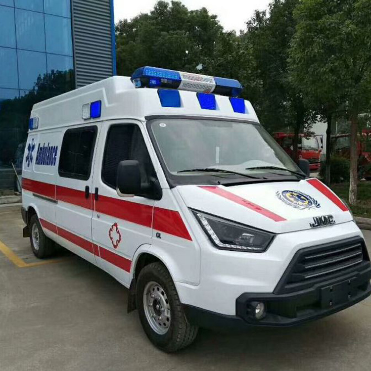 雷鸣镇瘫痪租赁救护车转运 ——生命救助的紧急响应与专业保障